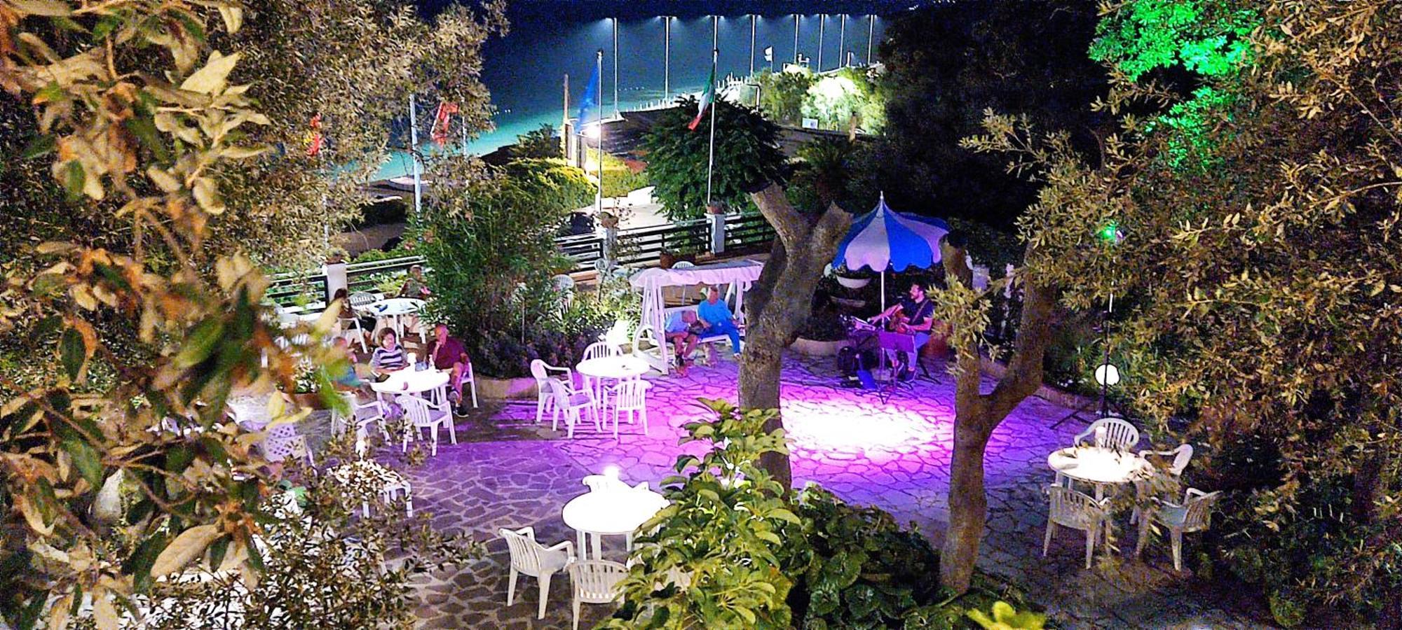 Hotel Villa Ombrosa Portoferraio Εξωτερικό φωτογραφία