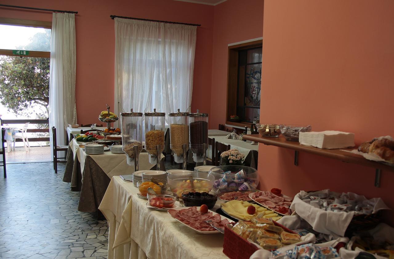 Hotel Villa Ombrosa Portoferraio Δωμάτιο φωτογραφία