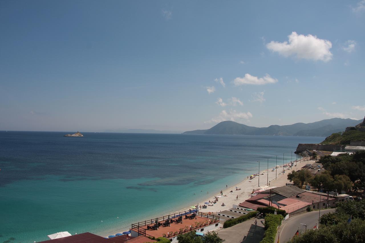 Hotel Villa Ombrosa Portoferraio Δωμάτιο φωτογραφία
